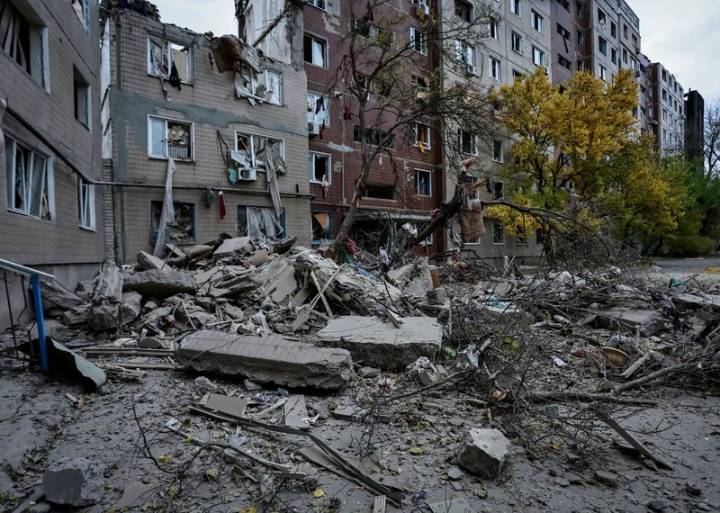 Ukraine’s eastern Donetsk region without power after Russian strikes