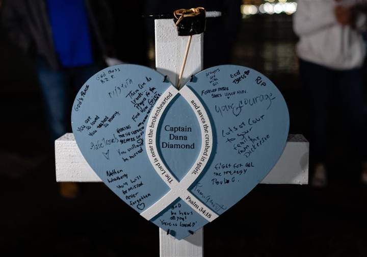 UPS and FedEx grounding MD-11 planes following deadly Kentucky crash