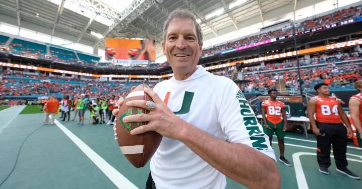 Bernie Kosar Is in Need of a Liver Transplant After an "Infected" Liver Delayed His Procedure