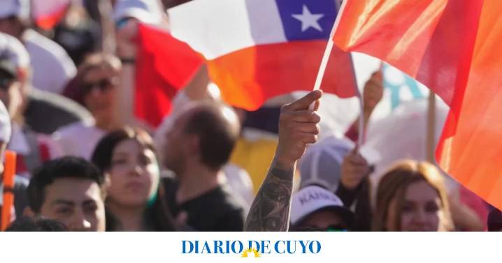 Elecciones en Chile: crece la expectativa por los resultados y podría haber balotaje