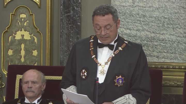 Xuízo histórico no TS: O fiscal xeral do Estado senta desde este luns no banco dos acusados