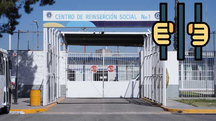 Vinculan a proceso a mujer por usar título y cédula profesional falsos en Durango