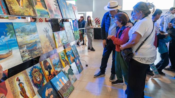 Talleres barriales: la muestra coronó el trabajo del año