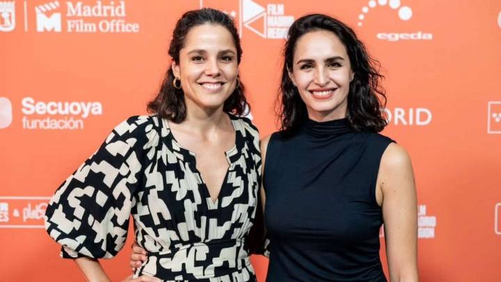 "Hemos surfeado todo tipo de olas": Fernanda Urrejola dedica emotivo mensaje a su esposa y revela fotos de su matrimonio