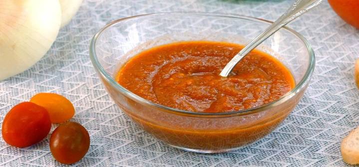Elabora una salsa ketchup para darle gusto a tus comidas