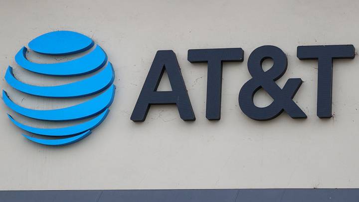 AT&T data breach settlement: Here's how you can file a claim by Dec. 18 deadline