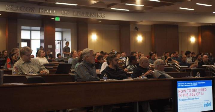 College students discuss concerns about being a good job candidate in age of AI