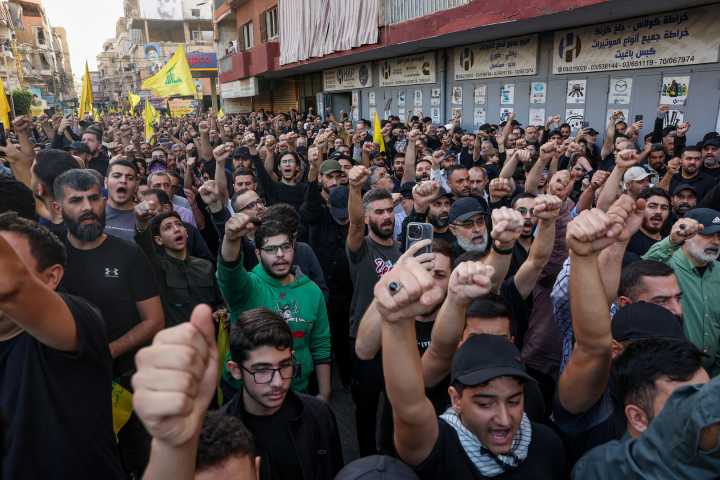 Thousands mourn Hezbollah commander killed by Israel