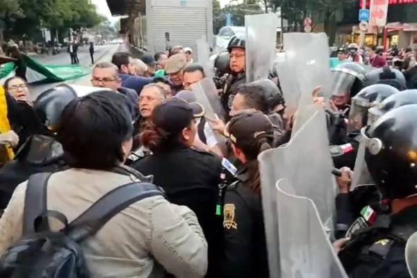 Repliegan a jueces que bloqueaban Insurgentes Sur