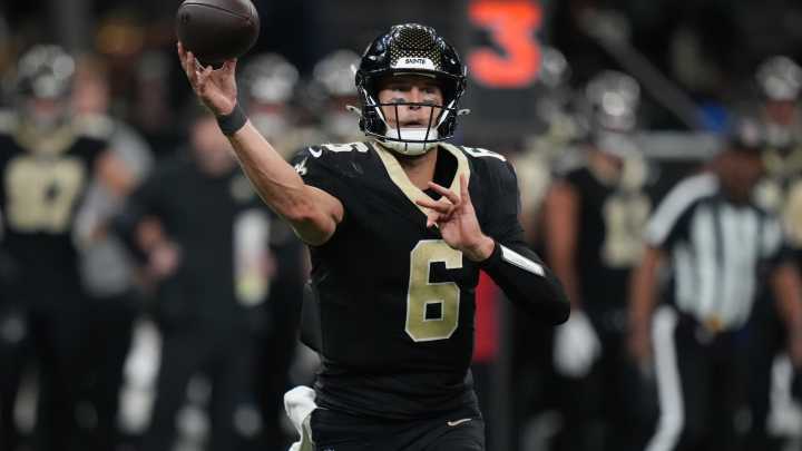 Saints at Dolphins odds, picks and predictions
