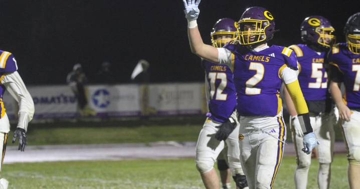 Camels overcome the noise to advance to state championship game