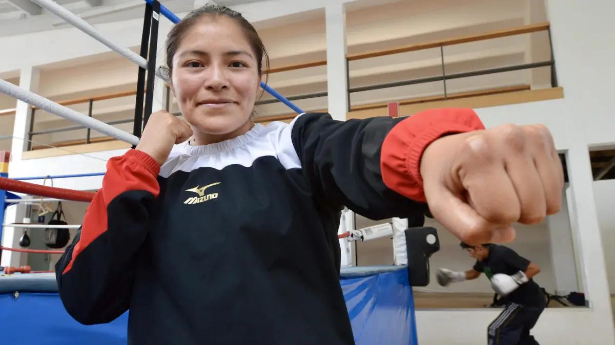 Ibeth “La Roca” Zamora reveló los retos que superó en el boxeo femenil
