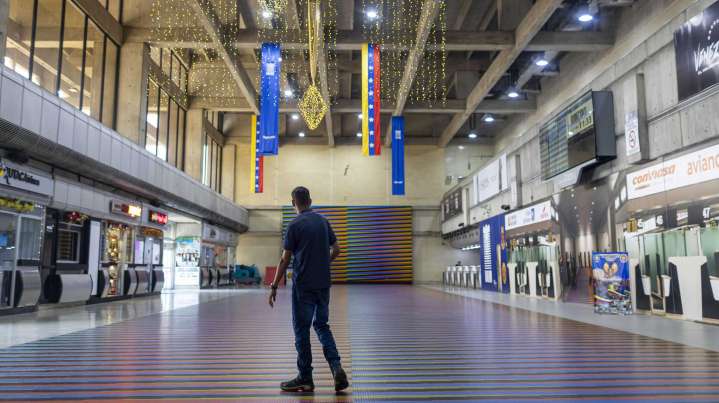 Crisis de Vuelos a Venezuela: ¿También se Suspenden los Viajes desde México a Caracas?