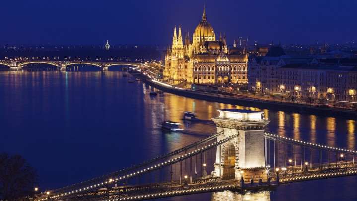 Putin a Orbán: "Estaré feliz de elegir Budapest como sede de las conversaciones con EE.UU. sobre Ucrania"