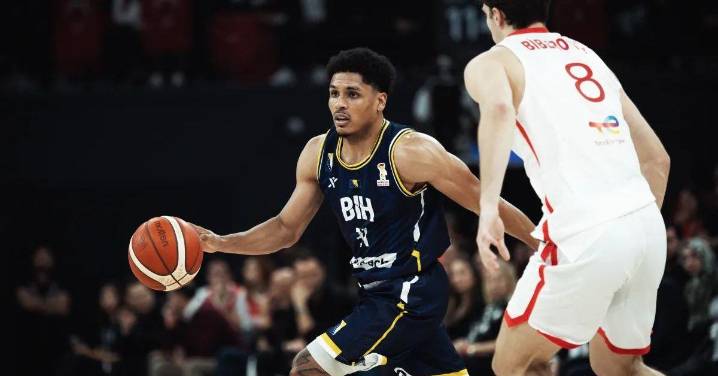 Mucho protagonismo de Castañeda y Sulejmanovic en el Turquía