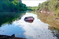 Fue a pescar y cuando volvió se encontró con que le habían arrojado el auto al río