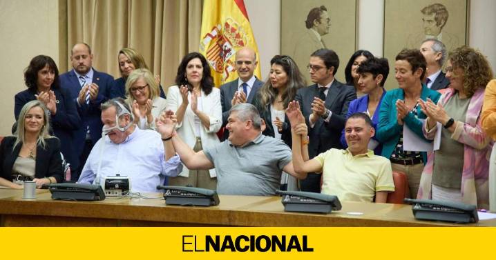 El Congreso aprueba la ley ELA por unanimidad con los votos a favor de Junts a pesar del bloqueo a Sánchez
