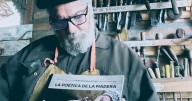 «La poética de la madera»: un libro que nació en el corazón del bosque patagónico de Río Negro