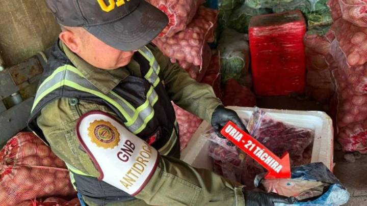 Operativo policial en Táchira: Se confiscan 25 envoltorios de supuesta cocaína