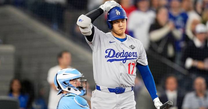 Blue Jays facing Dodgers with chance to win World Series. Live Game 6 updates here.