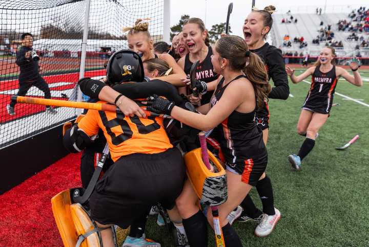 Madelynn Witt’s fourth quarter goal lifts Palmyra to PIAA 2A field hockey championship over Warwick