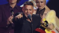 El "robo" de Alejandro Sanz a Bad Bunny y otros momentazos de los Latin Grammy