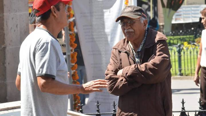 Ayuda y cuídate: ¿cómo una persona cuidadora puede atender su salud?