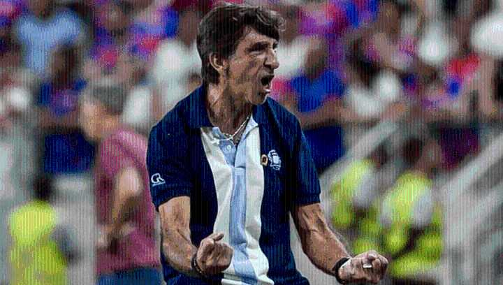 Gustavo Costas se cansó y puso una fuerte condición para seguir en Racing: «tenemos que poner…»