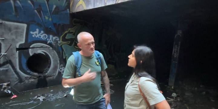 Inside look: Volunteers on outreach mission in Las Vegas tunnels