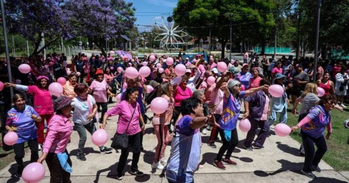 Por la detección precoz del cáncer de mama
