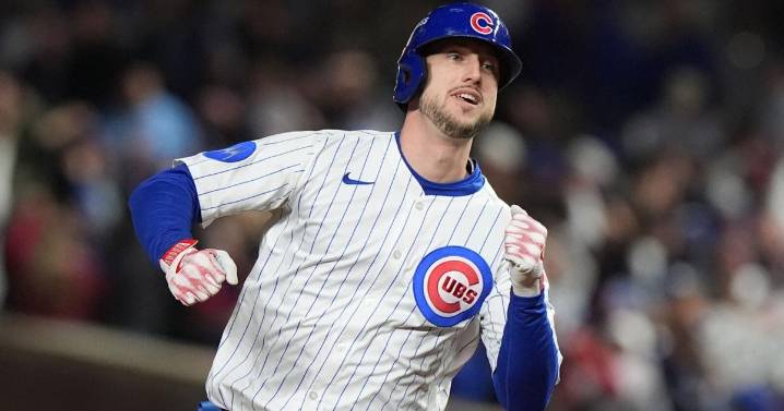 Tucker, Bichette, Schwarber among 13 to get qualifying offers