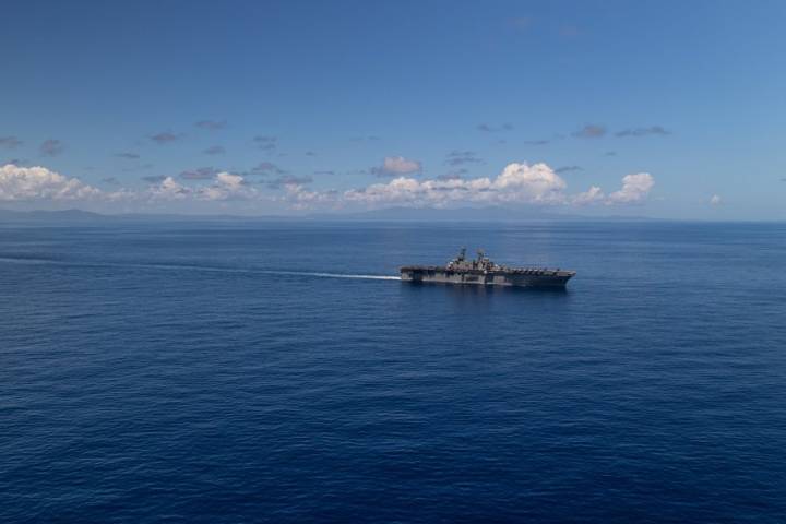 Presencia militar de EE.UU. en el Caribe y el Pacífico: armamento, bases y alianzas