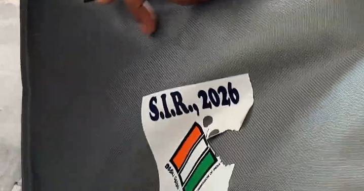 Chennai corporation sets up voter help centres in 947 booths to assist with SIR forms