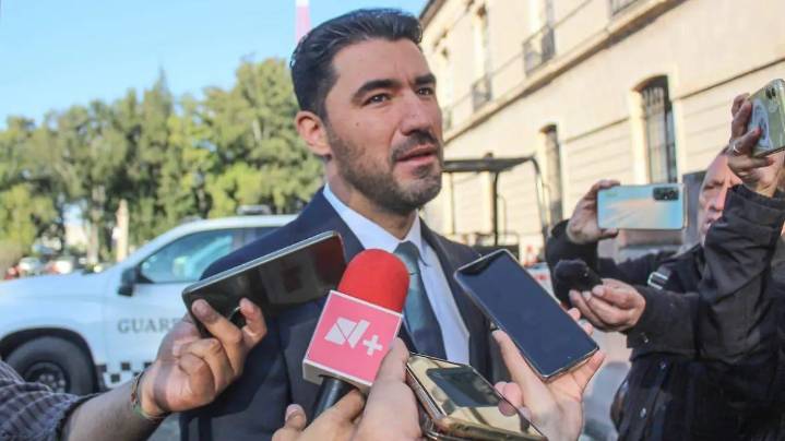 Alcalde de Sahuayo solicita mejores condiciones para policías en reunión con García Harfuch