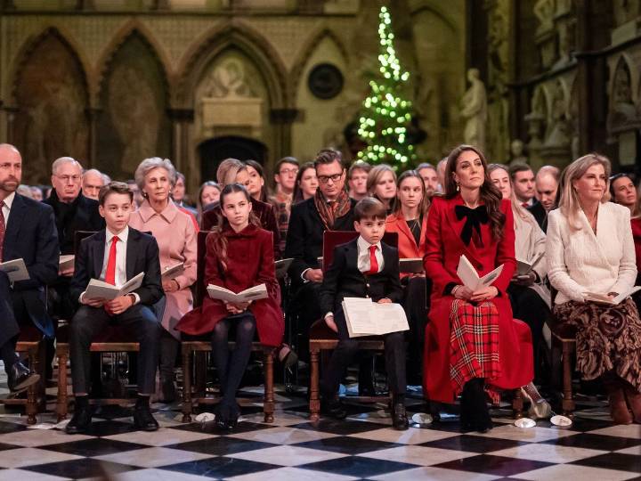 Katie Melua and Fisherman’s Friends to play at Kate’s annual carol service
