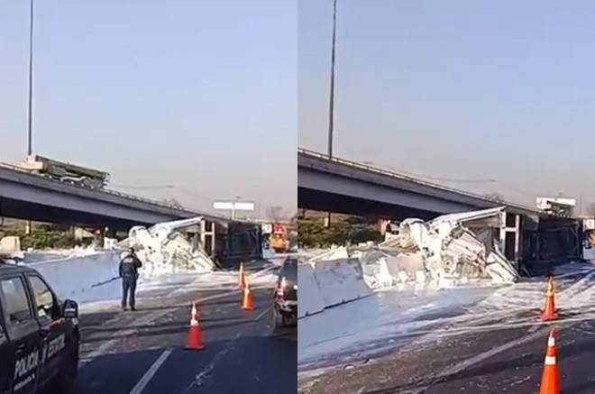 Video: Vuelca tráiler con carga de pintura en Ecatepec