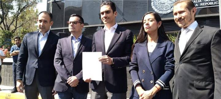 PAN presenta denuncia en FGR contra "quien resulte responsable" por violencia en marcha de Generación Z