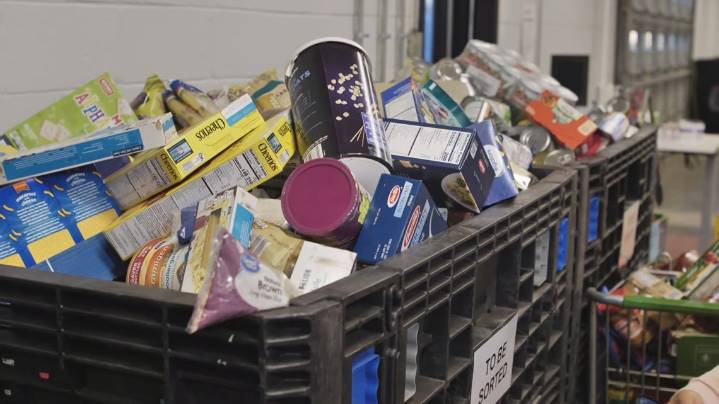 Donate to the emergency food drive now