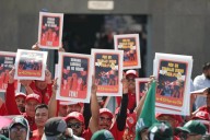 Sindicatos exigen frente a la Cámara de Diputados la aprobación de la semana laboral de 40 horas