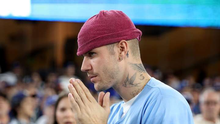 Justin Bieber ayuda a un conductor varado y el video se vuelve viral