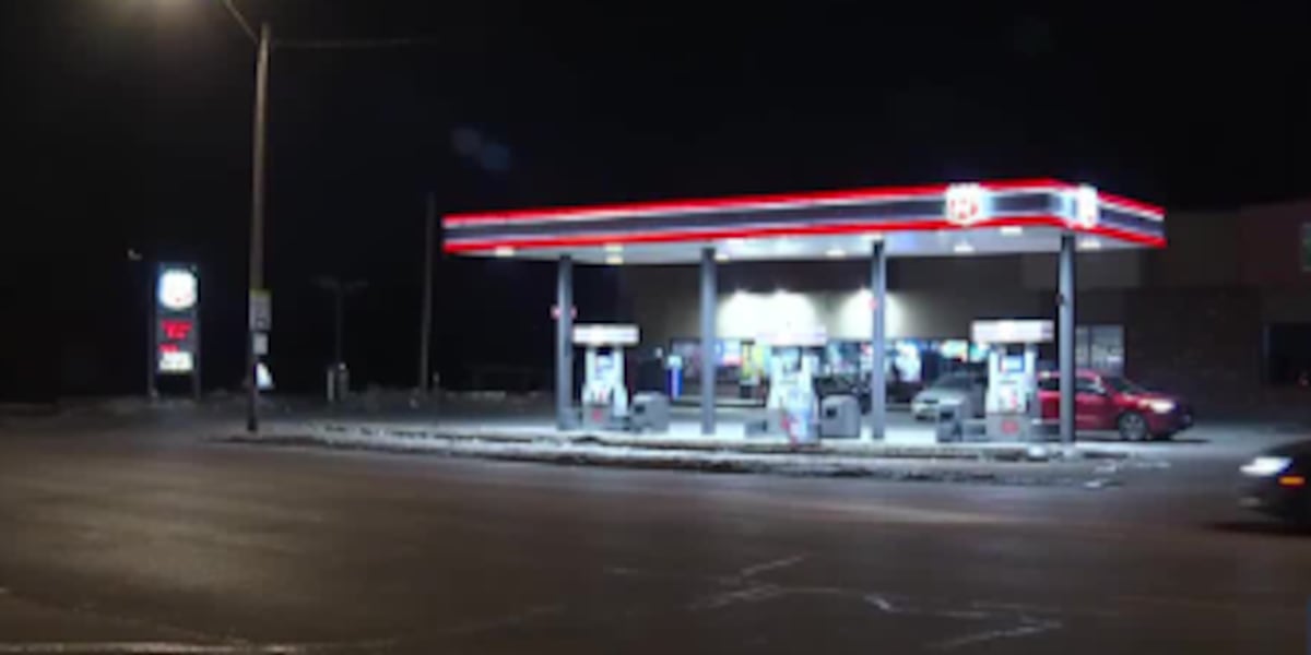 Gas station attendant shot in east Kansas City, no arrests made