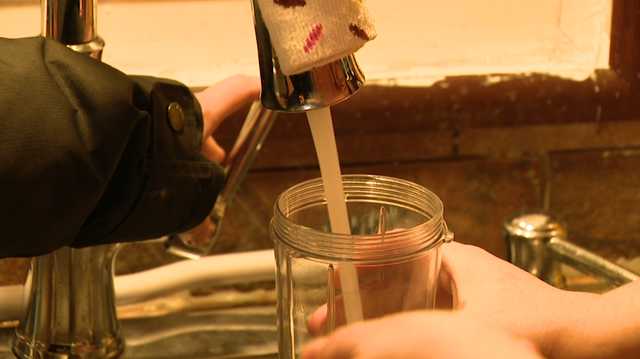 Residents in Cabot neighborhood relying on water bottles amid water issues