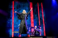 Garbage singer Shirley Manson pays tribute to late father