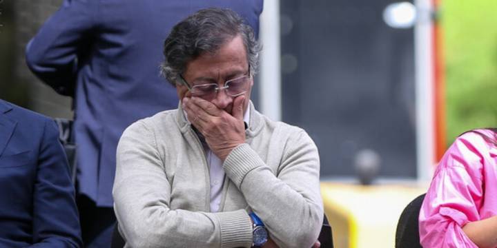 Presidente Petro acusó a Keralty de millonaria donación a campaña del exsuperintendente de Salud, Fabio Aristizábal