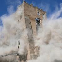 Medieval tower partially collapses in Rome, trapping worker