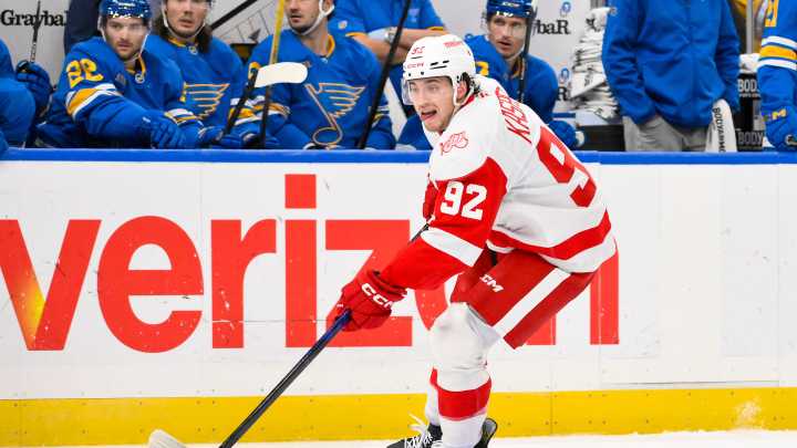 Detroit Red Wings working to get Marco Kasper's complete game in gear