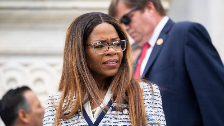 South Florida Rep. Sheila Cherfilus-McCormick facing charges for stealing FEMA funds – NBC 6 South Florida