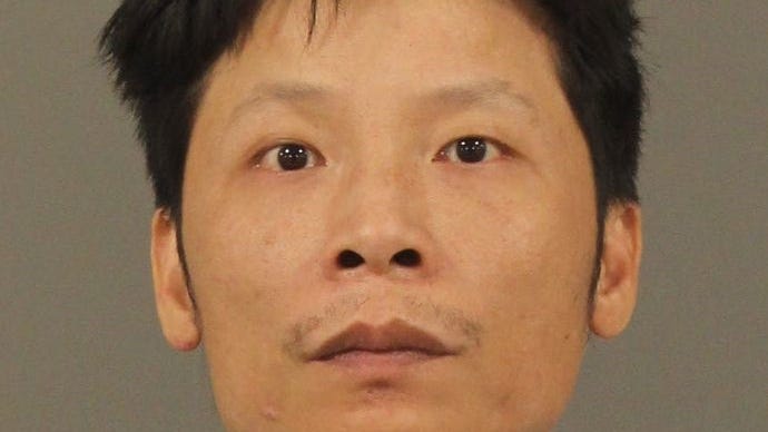 California man charged in Wayne Co. 'tap-to-pay' identify theft scheme