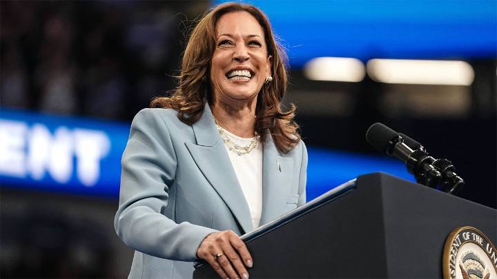 Kamala Harris at Chevalier Theatre in Medford, Mass. today for book tour