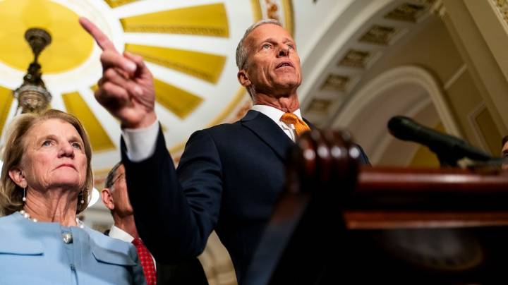 Senate spurns GOP spending bill for 14th time amid bipartisan talks to end shutdown